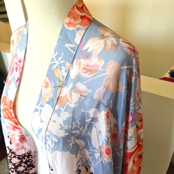 🏷️Anthropologie Love Kyla IZZIE Floral Kimono S-2X - Picture 5 of 12